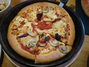 Pizza Hut Restaurant
