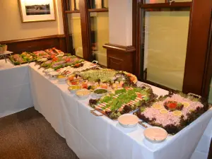 Silvermere Inn on the Lake