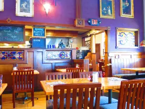 Oak Table Cafe