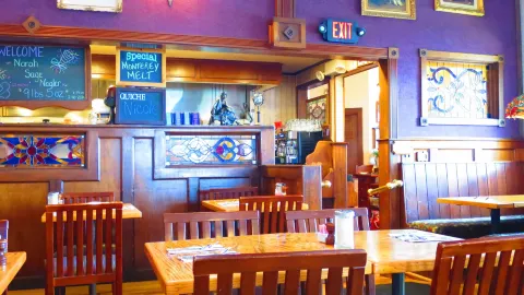 Oak Table Cafe in 세킴