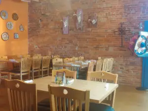 La Reyna Iowa City