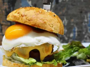 Golden 86 Street Food - Konitsa