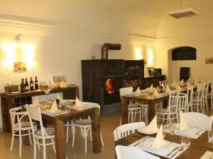Bagolyvar Inn