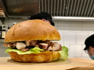 Il Buco Street Food