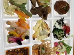 Kakiyasusanshakusansunhashi Asunarukanayamaten