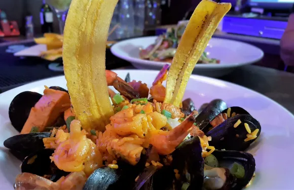 Barracuda Bistro & Bar