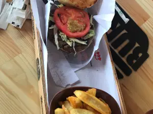 XL Burger House