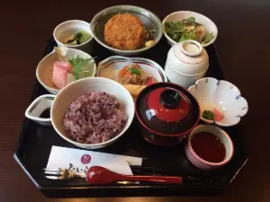 Hiragi