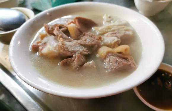 Ji Long Ji Jia Zhu Jiao Yuan Zhi Zhuan Jia