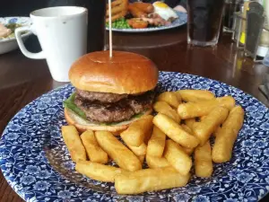 The Trent Bridge Inn - JD Wetherspoon
