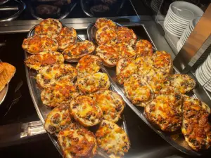 MacLeod Tables Cafe