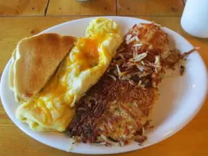 Mom & Pop Diner