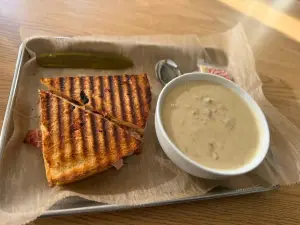 McKinley's Cafe