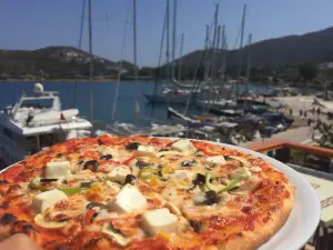 Lezzet Restaurant