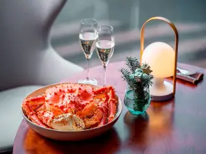 Wine and Crab