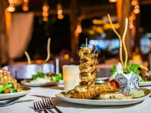 The Hidden Treasure Restaurant & Lounge