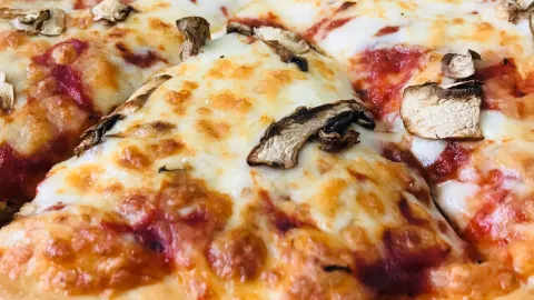 Pizza Hut – Yatri Fatehabad Road, Agra in Agra
