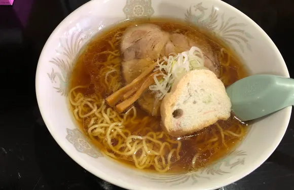 Chinese Noodle Restaurant Maru Kin