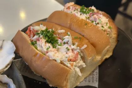 Fanny Bay Oyster Bar & Shellfish Market