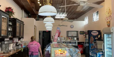 Scoops on 5th