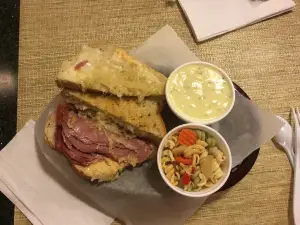 Down Town Cafe