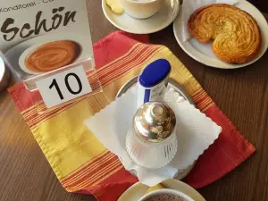 Cafe Schön