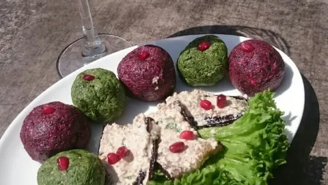 Restaurant Check-In Garden in Мцхета