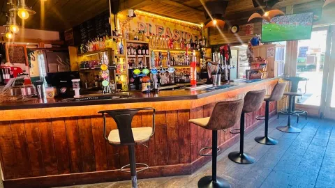 Cafe Bar 21 in Minehead