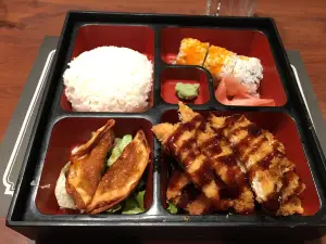 Sushi Tomo