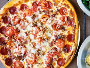 Natural Slice Pizza Shop