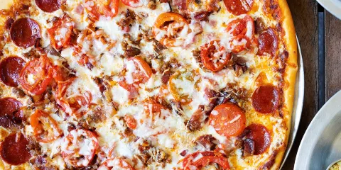 Natural Slice Pizza And Surf Shop