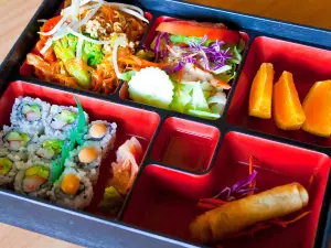 Green Papaya - Mariemont