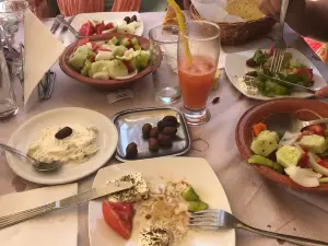 Dias - Traditional Family Taverna