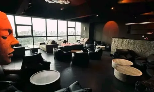 拾柒云畔·高空酒吧·咖啡厅(CCMALL时代广场店)