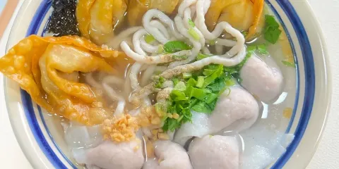 十八曲老尾魚餃店