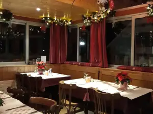 Au Petit Gourmet