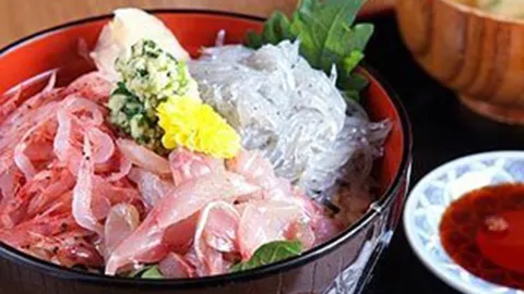 Sashimi Tavern Senbonichi in นุมะซุ