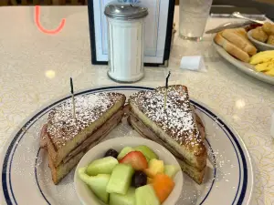 Paris Coffee Shop