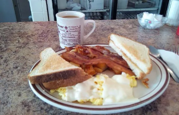 Town Square Diner