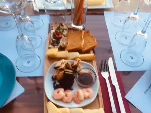 Nar Beach&Bistro