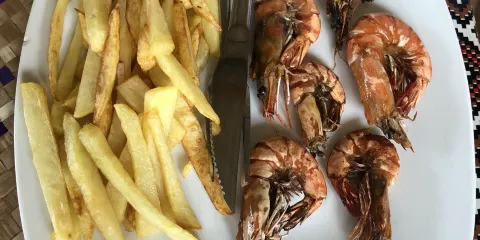 YO RESTAURANT NILAVELI
