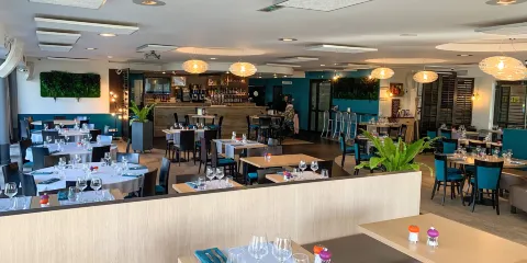 K5 Brasserie restaurant bar