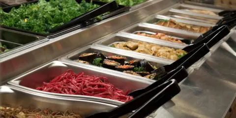 Dean's Natural Food Market