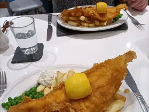 Findlay's Fish Bar & Diner