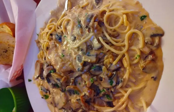 Gino's Italian Restaurant