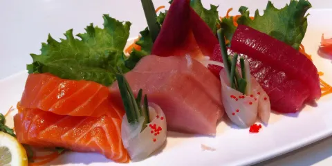 Sushi Nami Royale