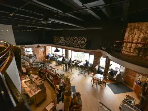 Decades Coffee Club