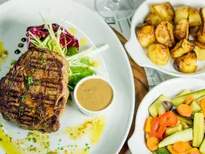 D-Bar Cafe and Restaurant