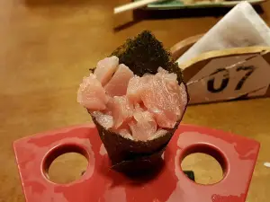 Sushi Oishii