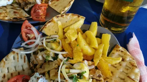 Korali Snack Bar & Grill Room in Corfù
